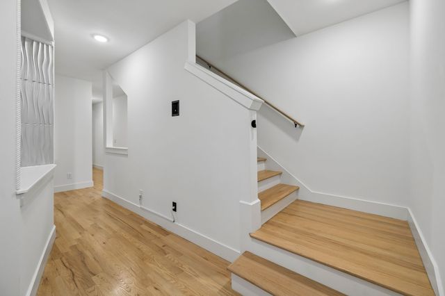 1516 10th Ave, N, Nashville, TN 37208