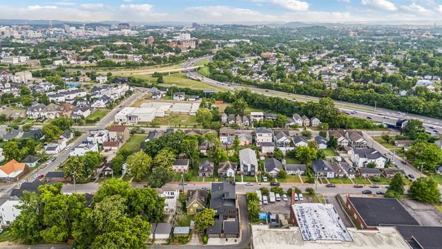 1516 10th Ave, N, Nashville, TN 37208