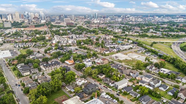 1516 10th Ave, N, Nashville, TN 37208