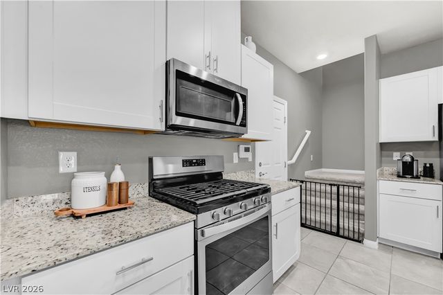 7342 Sunray Point Street, North Las Vegas, NV 89084