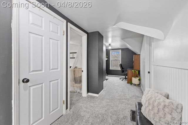 3705 Sancroft Avenue, West Bloomfield, MI 48324