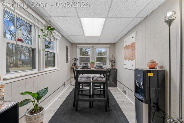 3705 Sancroft Avenue, West Bloomfield, MI 48324