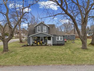 3705 Sancroft Avenue, West Bloomfield, MI 48324