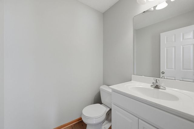 14165 Wilds Path NW, Prior Lake, MN 55372