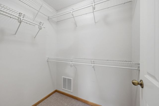 14165 Wilds Path NW, Prior Lake, MN 55372