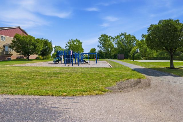 14165 Wilds Path NW, Prior Lake, MN 55372