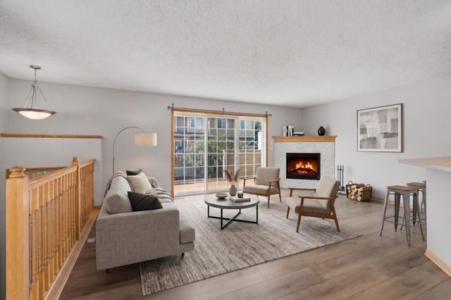 14165 Wilds Path NW, Prior Lake, MN 55372