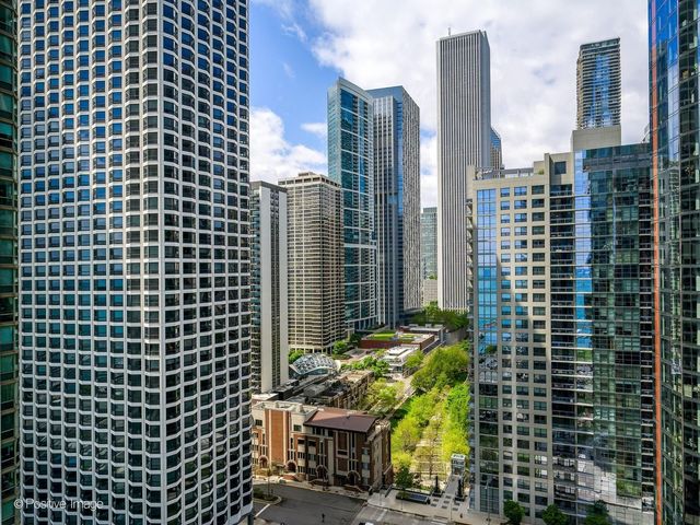 211 N Harbor Drive 1801, Chicago, IL 60601