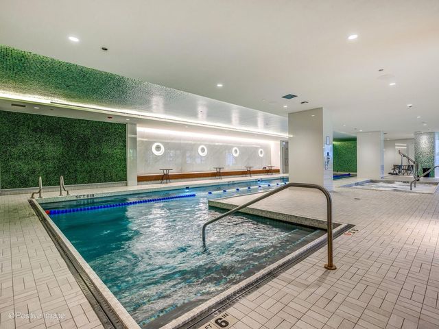 211 N Harbor Drive 1801, Chicago, IL 60601