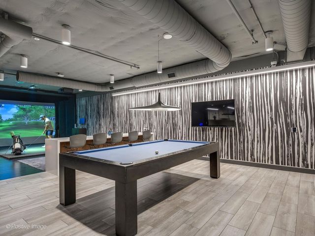 211 N Harbor Drive 1801, Chicago, IL 60601