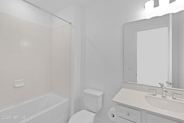 4963 SHELL CREEK Trail, Jacksonville, FL 32226