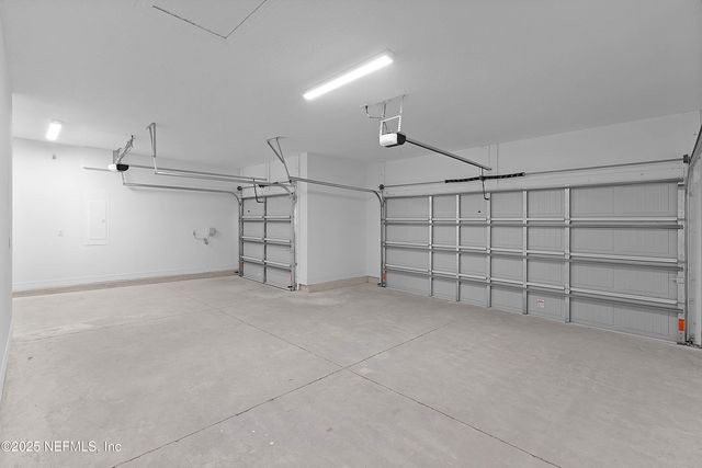 4963 SHELL CREEK Trail, Jacksonville, FL 32226