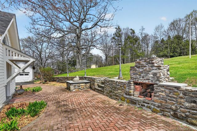 12 Perry Creek Road, Washingtonville, NY 10992