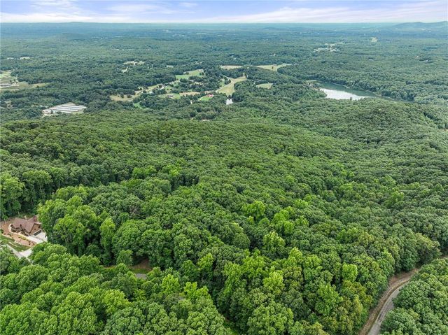 61 Mountainside Drive, Cleveland, GA 30528