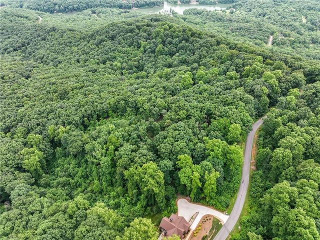 61 Mountainside Drive, Cleveland, GA 30528