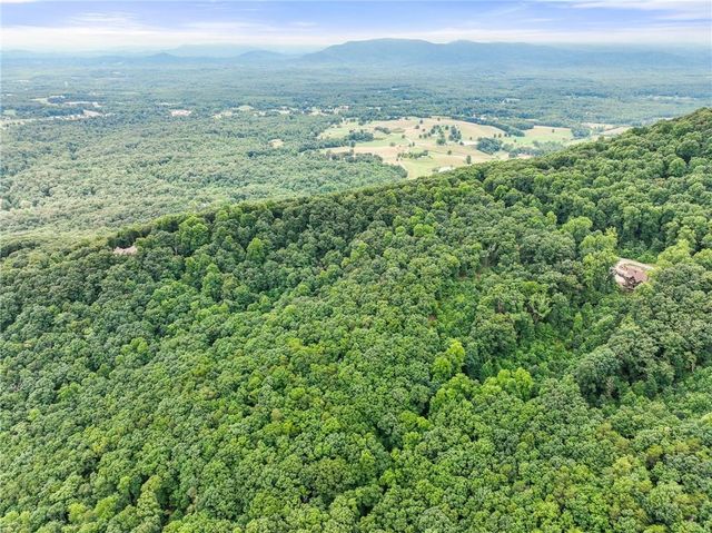 61 Mountainside Drive, Cleveland, GA 30528