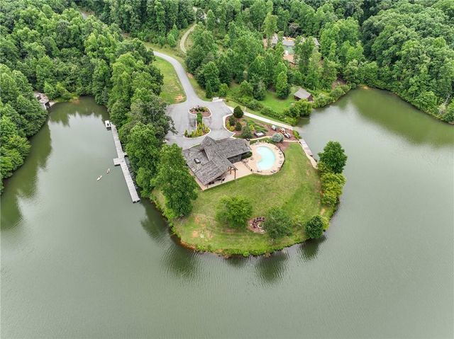 61 Mountainside Drive, Cleveland, GA 30528