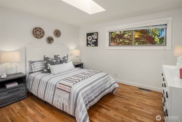 2810 127th Avenue NE, Bellevue, WA 98005