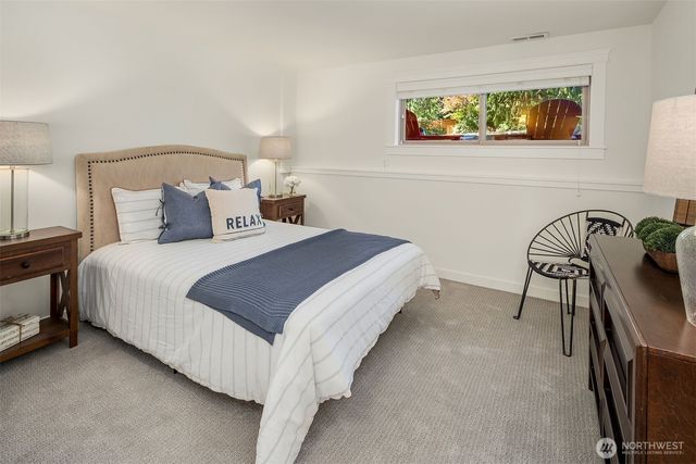 2810 127th Avenue NE, Bellevue, WA 98005
