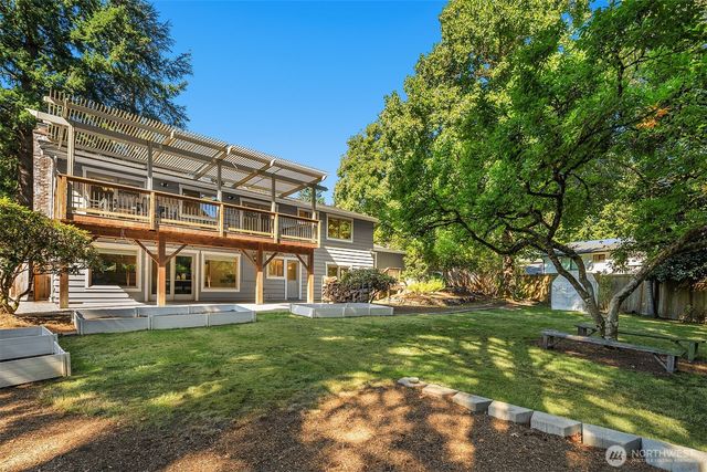 2810 127th Avenue NE, Bellevue, WA 98005