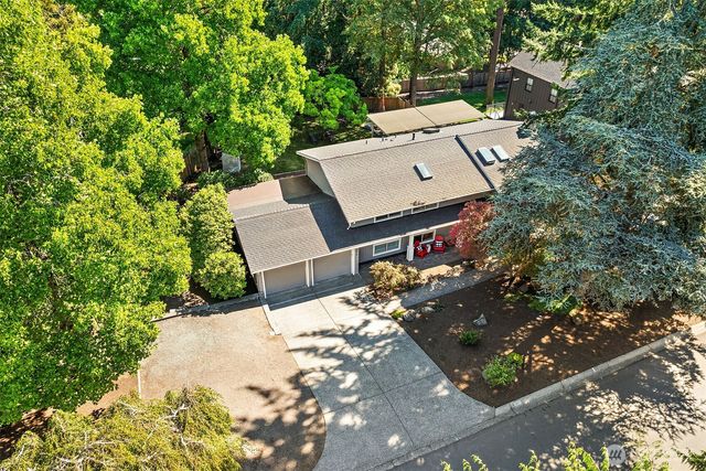 2810 127th Avenue NE, Bellevue, WA 98005