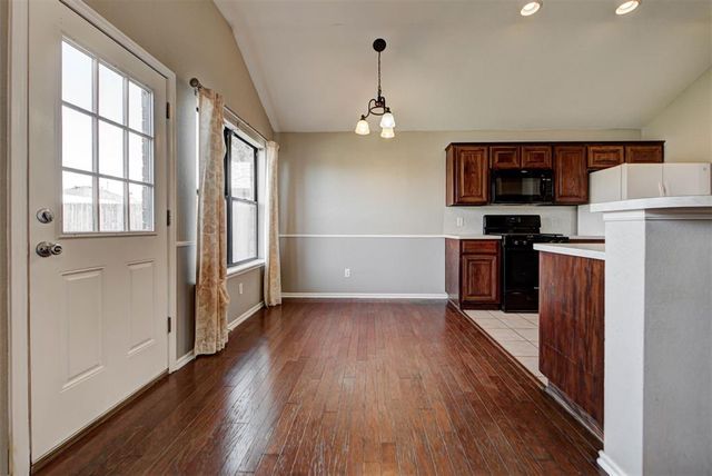 16305 Osceola Trail, Edmond, OK 73013