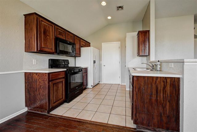 16305 Osceola Trail, Edmond, OK 73013