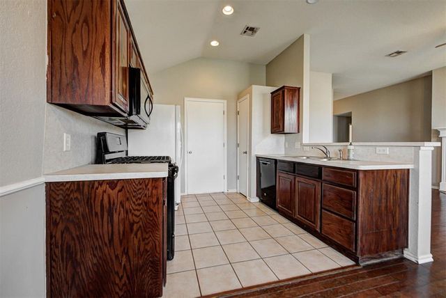 16305 Osceola Trail, Edmond, OK 73013