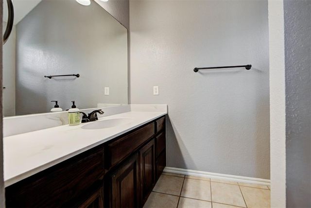 16305 Osceola Trail, Edmond, OK 73013