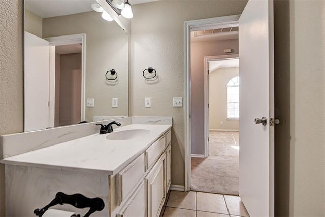 16305 Osceola Trail, Edmond, OK 73013