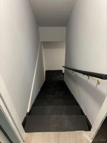 3586 Rackacres Drive, Green Twp, OH 45211