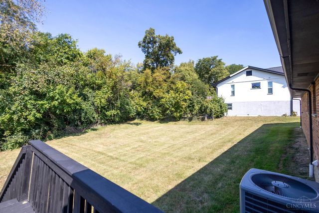 3586 Rackacres Drive, Green Twp, OH 45211