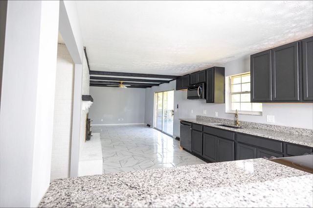 3586 Rackacres Drive, Green Twp, OH 45211