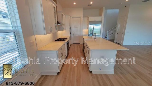 1074 SEAGRAPE DRIVE, Ruskin, FL 33570