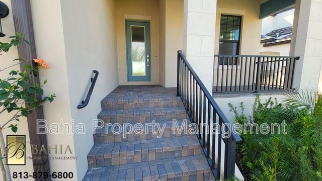 1074 SEAGRAPE DRIVE, Ruskin, FL 33570