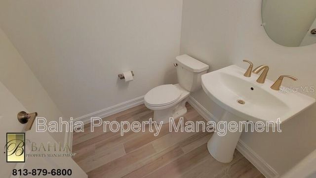 1074 SEAGRAPE DRIVE, Ruskin, FL 33570