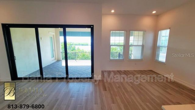 1074 SEAGRAPE DRIVE, Ruskin, FL 33570