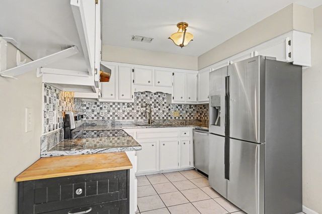 575 Circle Dr., Surfside Beach, SC 29575