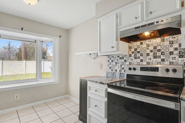 575 Circle Dr., Surfside Beach, SC 29575