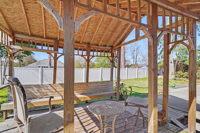 575 Circle Dr., Surfside Beach, SC 29575