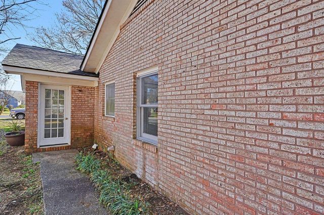 575 Circle Dr., Surfside Beach, SC 29575