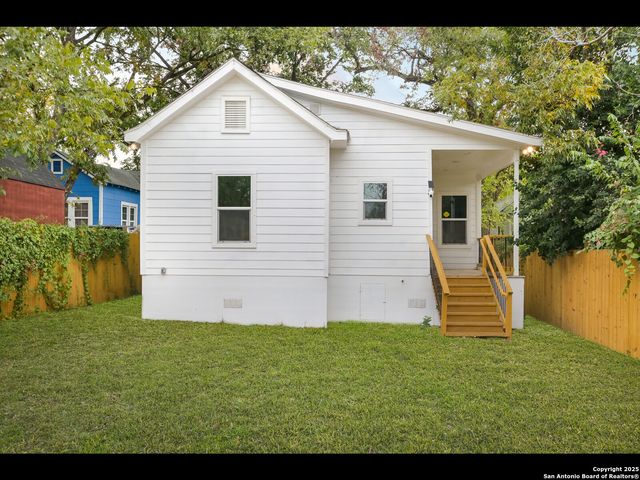 419 N Monumental, San Antonio, TX 78202