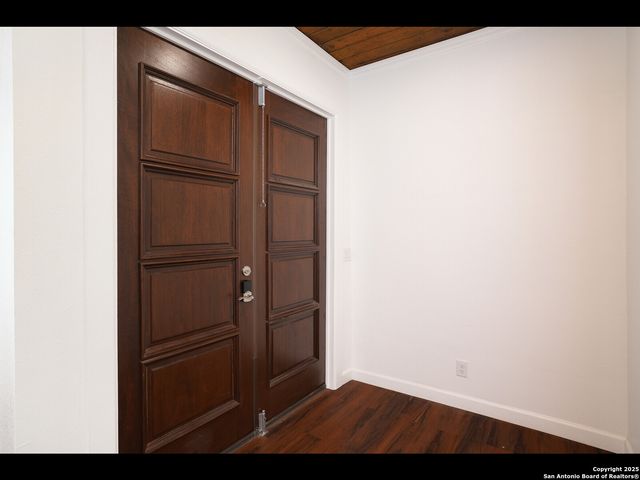 419 N Monumental, San Antonio, TX 78202