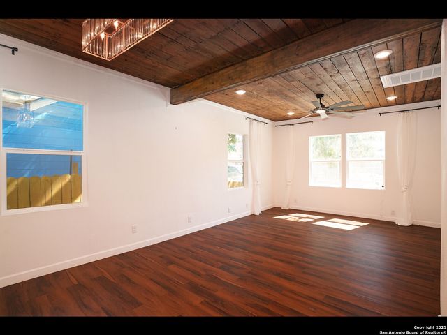 419 N Monumental, San Antonio, TX 78202