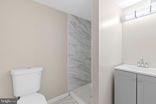 1015 BONAPARTE AVE, Baltimore, MD 21218