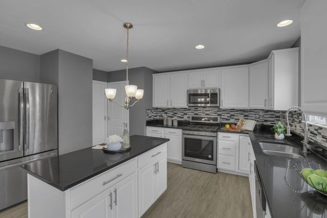 7381 Rum Cay Lane, Reynoldsburg, OH 43068
