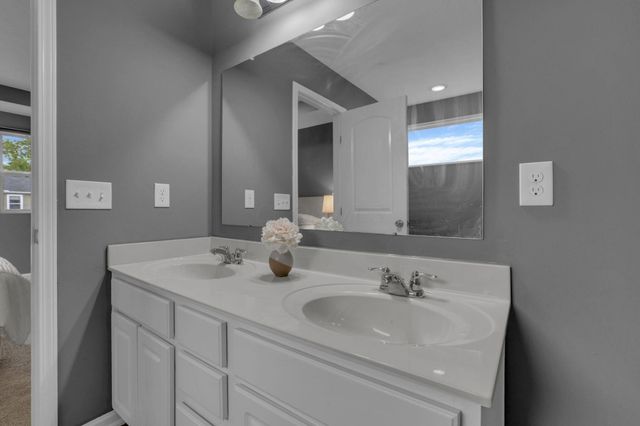 7381 Rum Cay Lane, Reynoldsburg, OH 43068