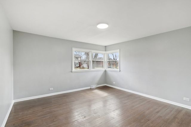 926 Braemar Road, Flossmoor, IL 60422