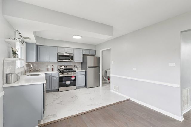 926 Braemar Road, Flossmoor, IL 60422