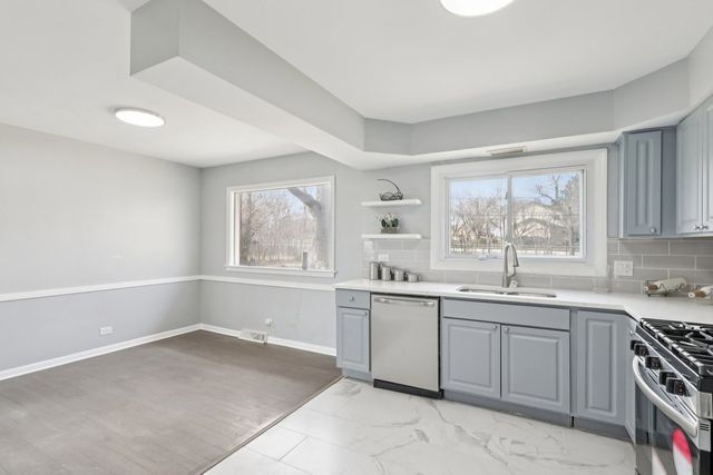 926 Braemar Road, Flossmoor, IL 60422